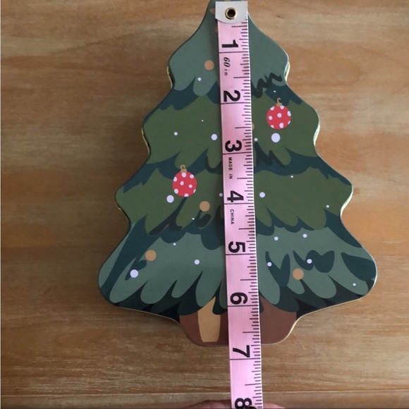 (9) NWT CHRISTMAS tins - Picture 6 of 10